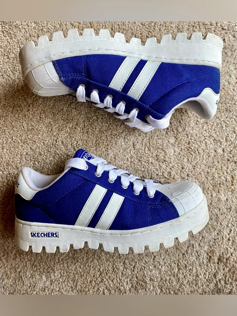 Skechers vintage canvas